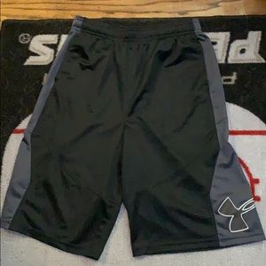 Youth XL Under Armour Basketball Shorts